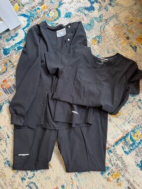 Skechers Women's Black Medical Scrub Set - Top, Jacket & Pants